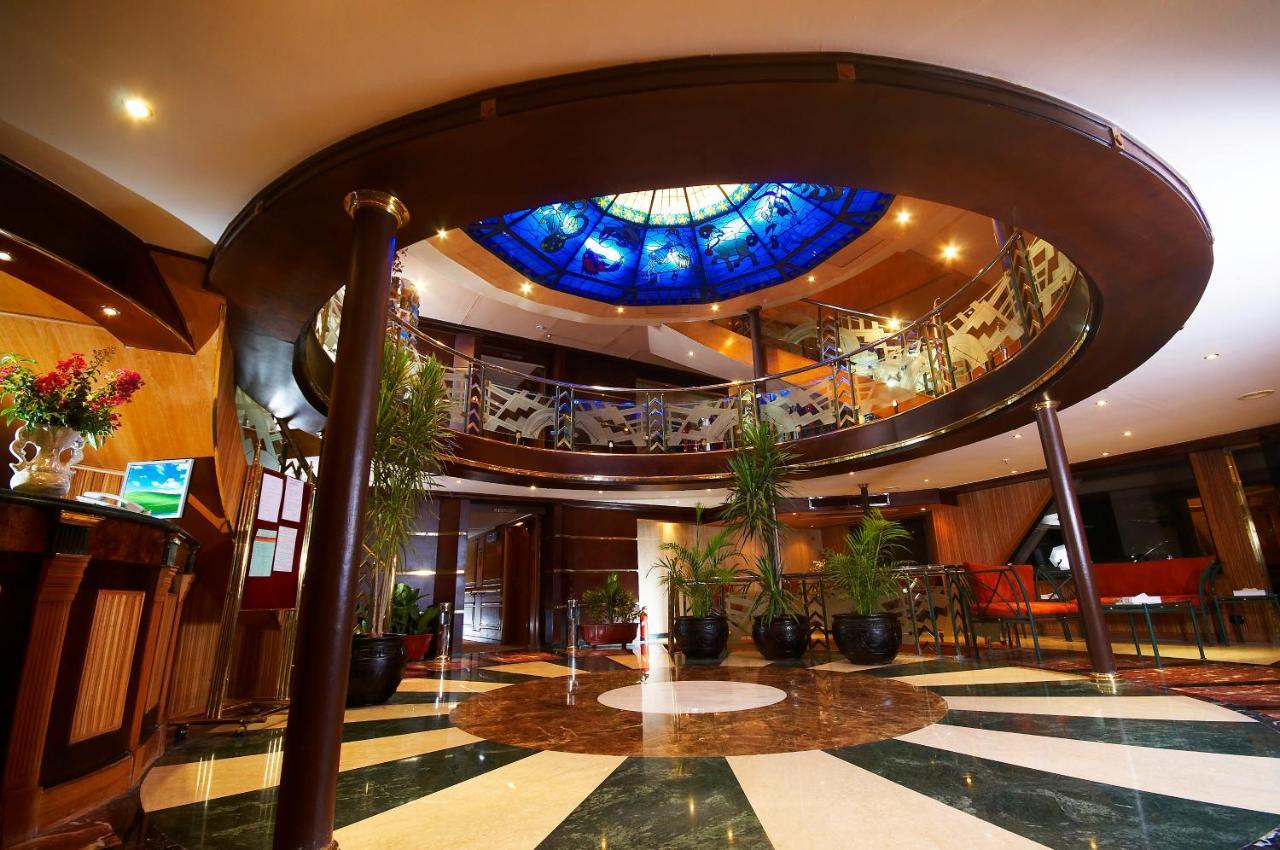 Nile Carnival Cruise 4Nt Lxr Thursday 3Nt Asw Monday Luksor Exterior foto